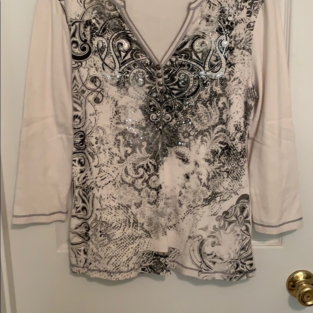 Ladies cream shirt
